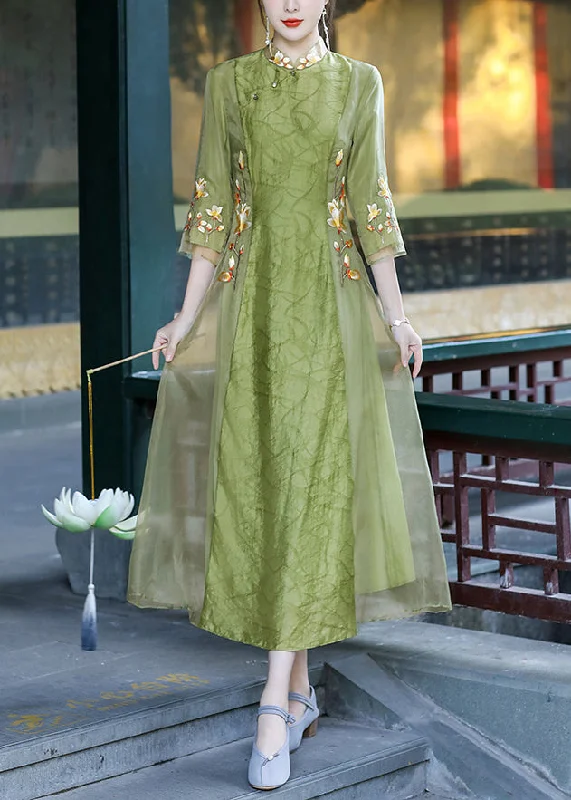 Fitted Long Sleeves Midi DressElegant Green Stand Collar Embroideried Button Tulle Silk Dress Long Sleeve